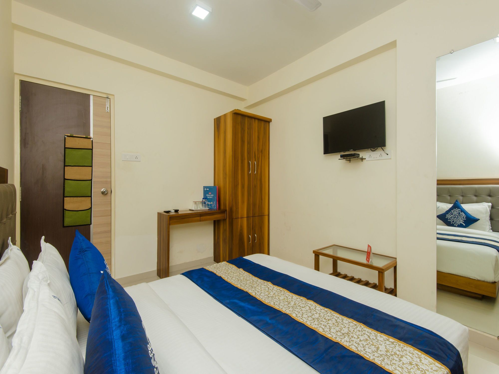 Oyo 11441 Hotel Blue Bells Residency Mumbai Luaran gambar