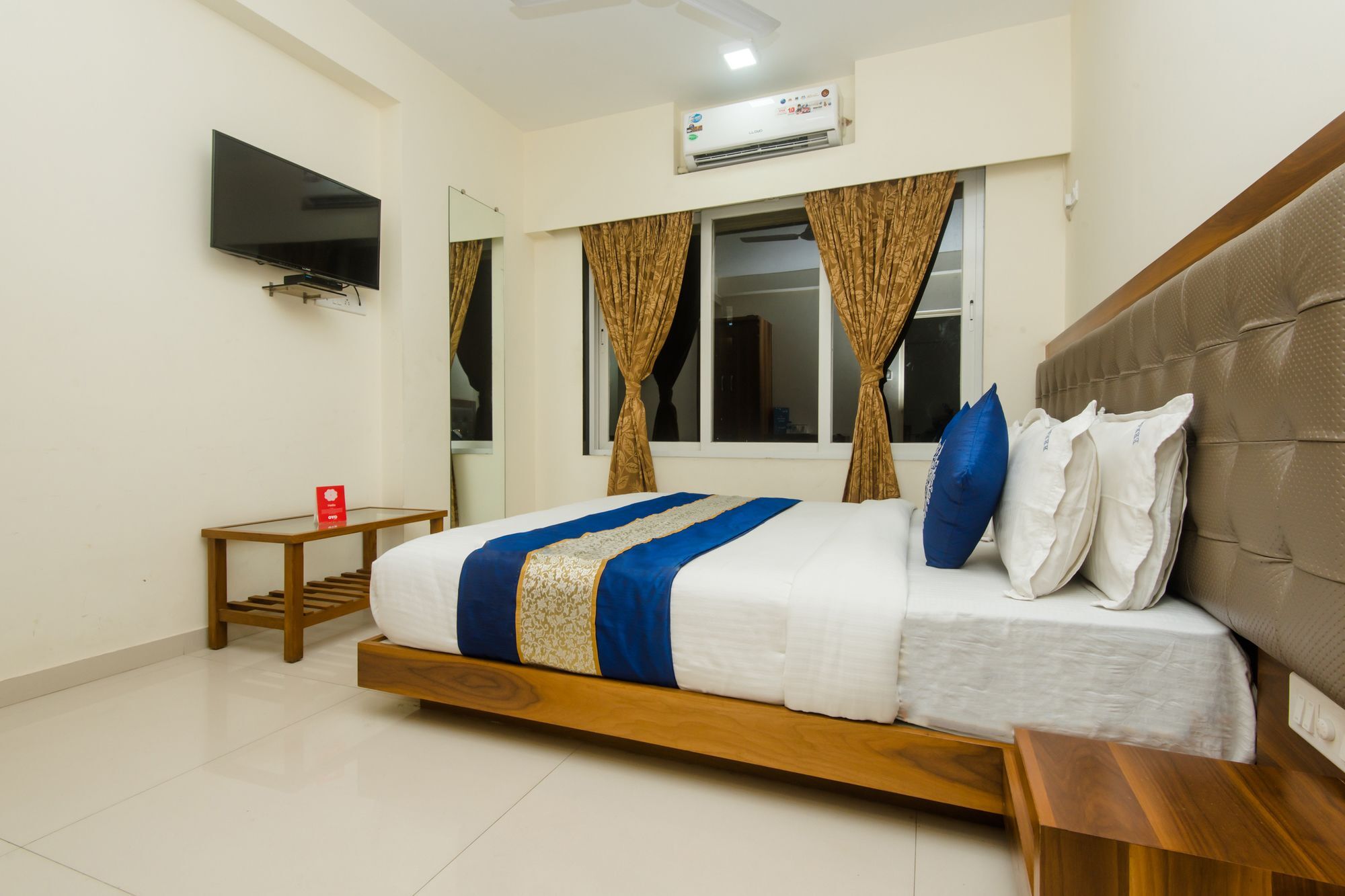 Oyo 11441 Hotel Blue Bells Residency Mumbai Luaran gambar